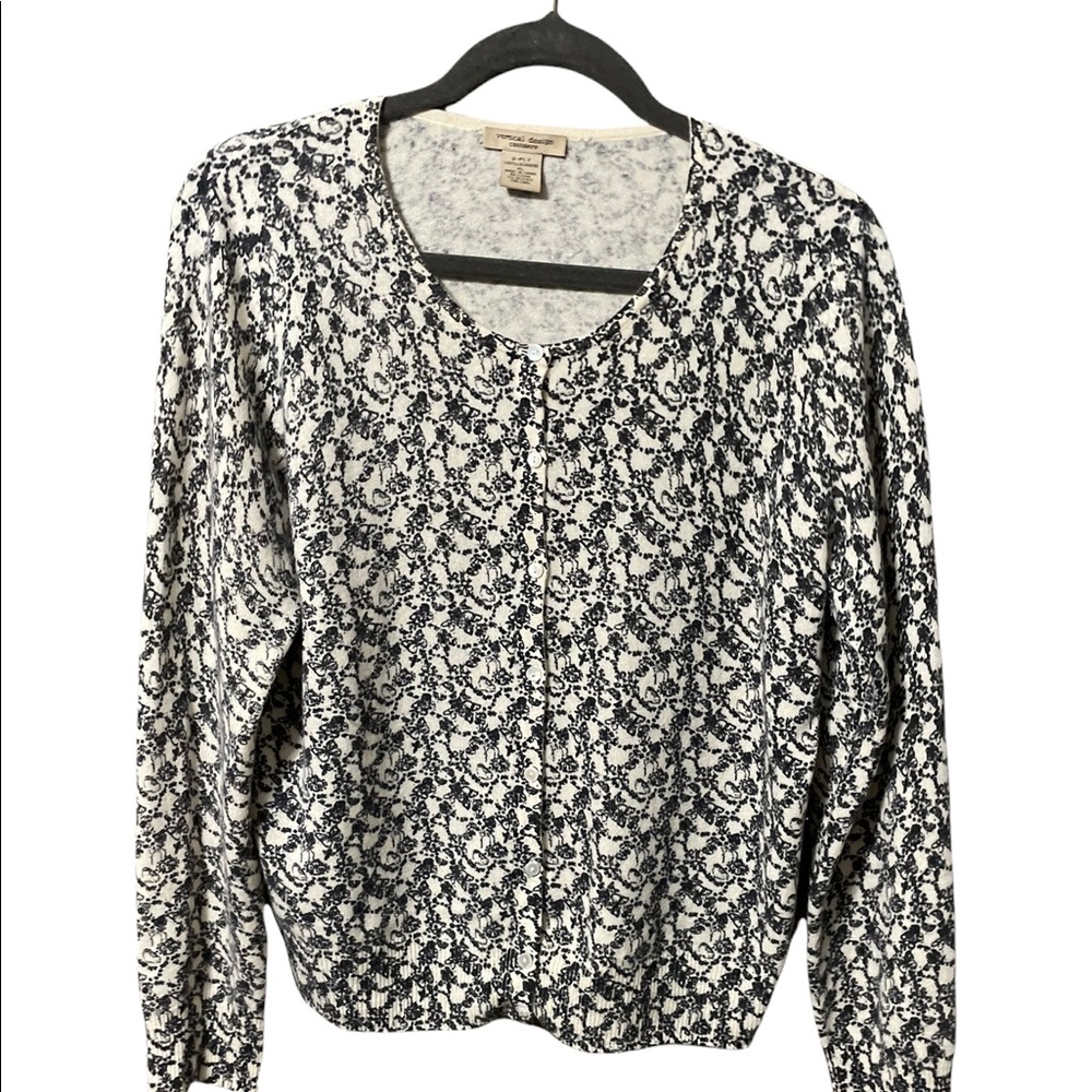 Vertical Design 2-Ply Cashmere Black and Cream Cardigan Sweater